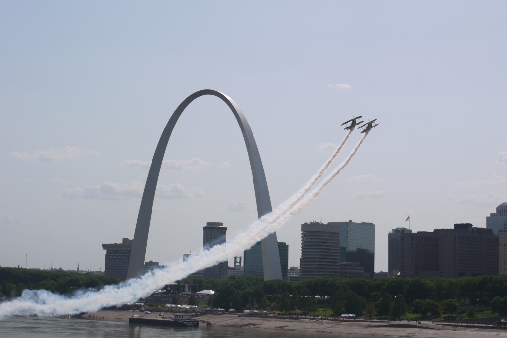 Fourth of July Fair St. Louis AirShow & Fireworks Technomadia